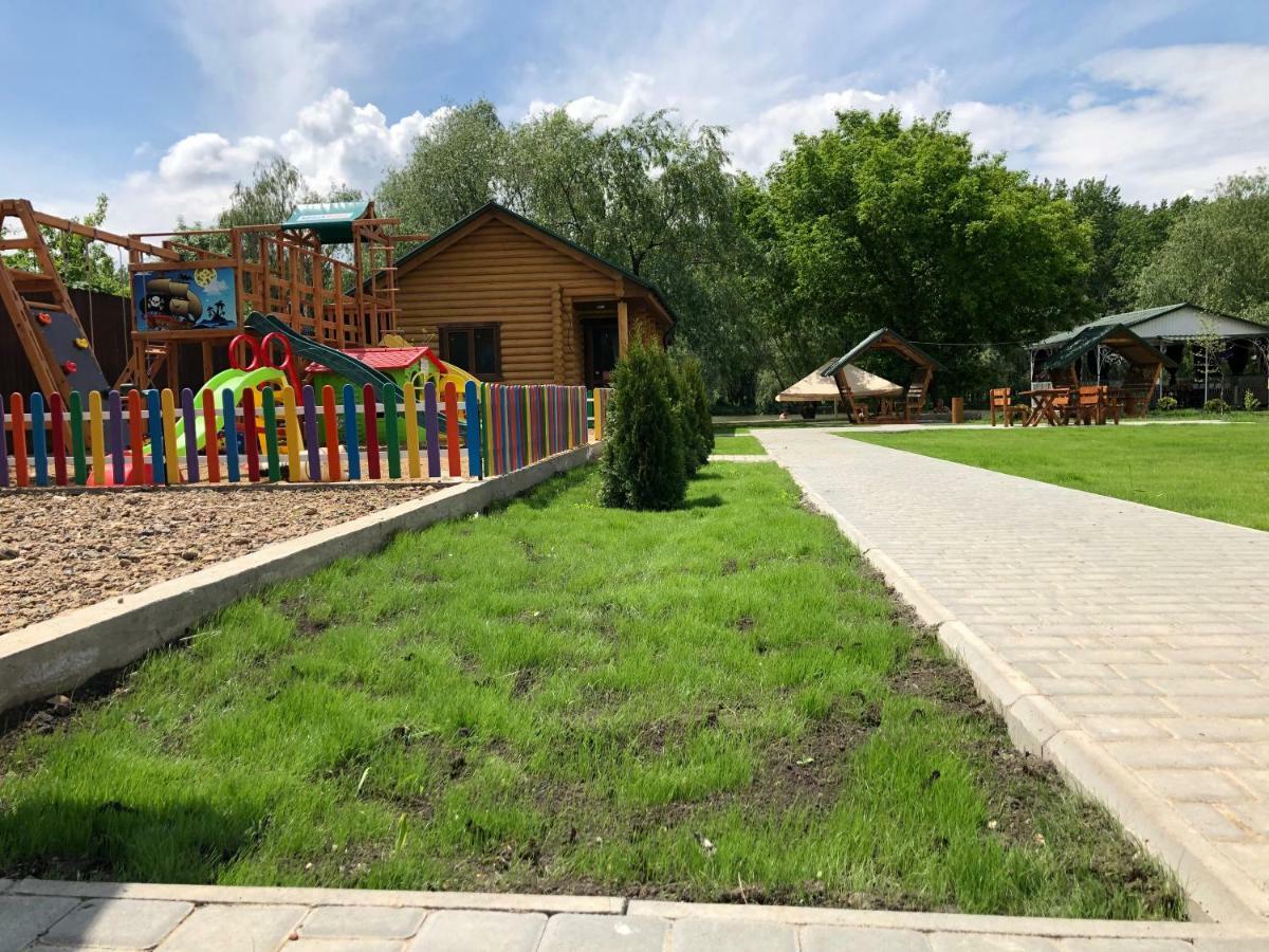 Рыбное Место Hotel Troitskoye ภายนอก รูปภาพ